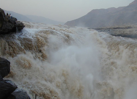 Yarlung Tsangpo Valley